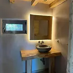 Chalet Cedar Wood